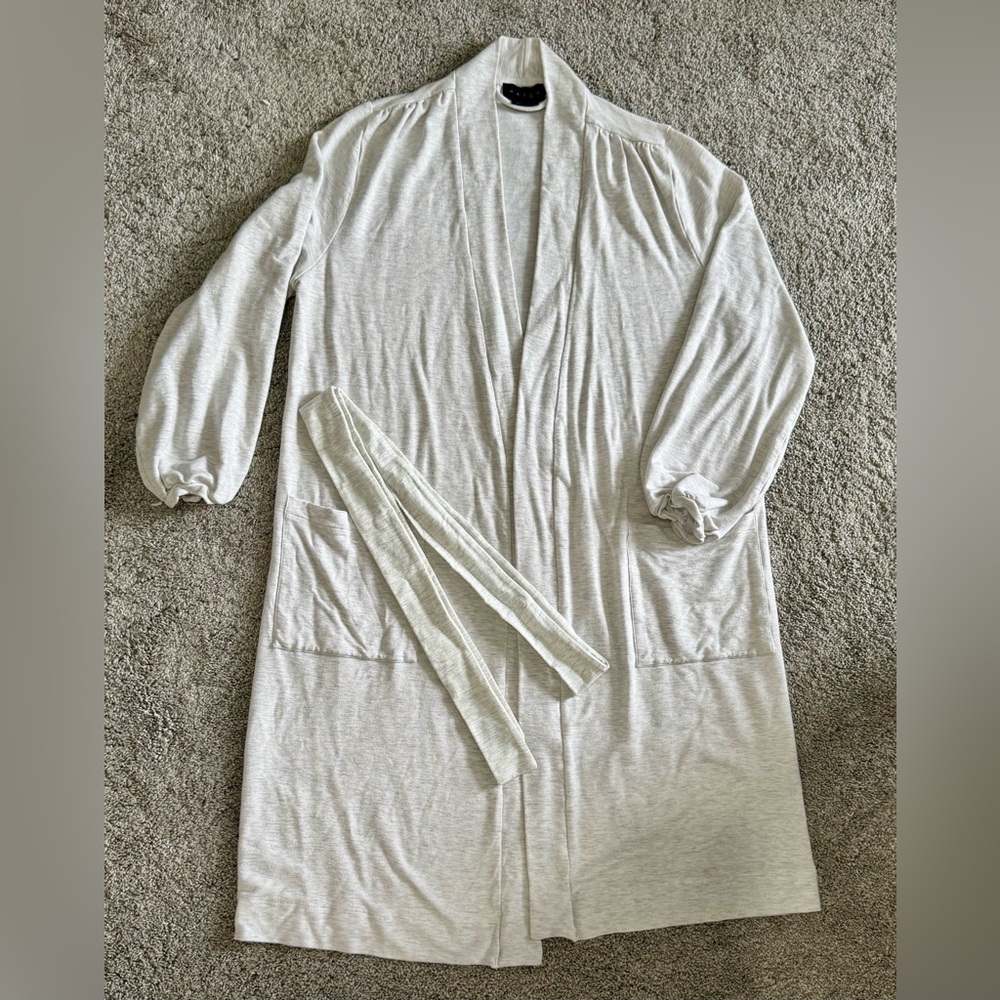 Hatch Maternity Nesting Soft Lightweight Open Robe-One Size - Picture 3 of 5